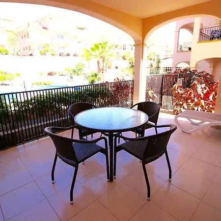Golf Park Aparthotel 3*