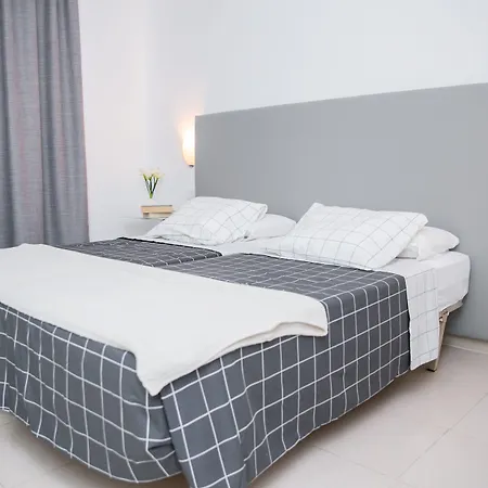Golf Park Ξενοδοχείο με διαμερίσματα Los Abrigos