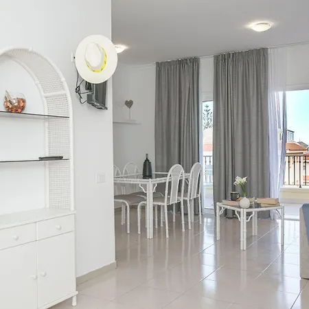 Golf Park Ξενοδοχείο με διαμερίσματα 3*