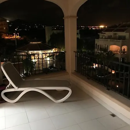 Ξενοδοχείο με διαμερίσματα Golf Park 3*