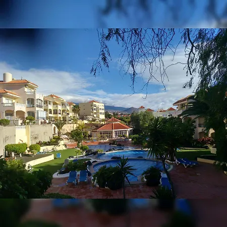 Ξενοδοχείο με διαμερίσματα Golf Park